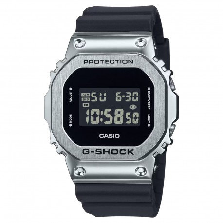 CASIO GM-5600U-1ER
